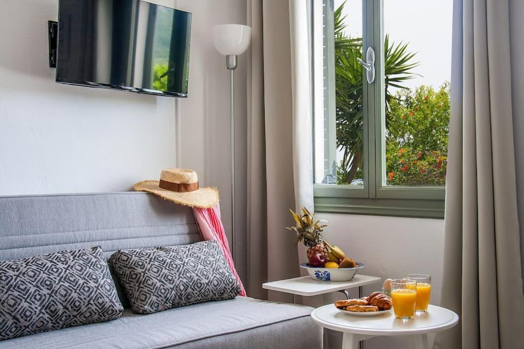 Apartment Thama Of 1 Skiathos Town